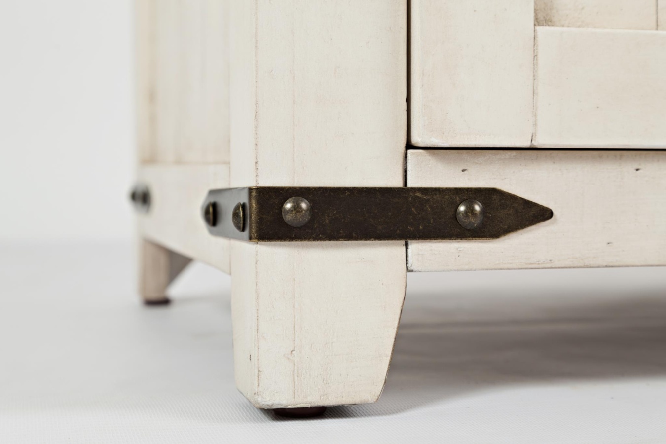 Madison County 32" Barn Door Accent Cabinet