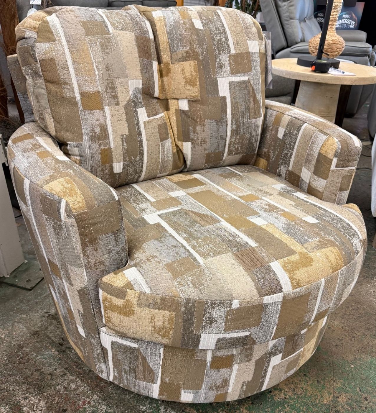 Skipper Swivel Barrel Chair - Antique