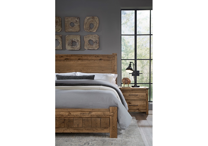 Dovetail Poster Bed- Natural