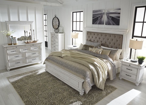 Kanwyn Upholstered Bed