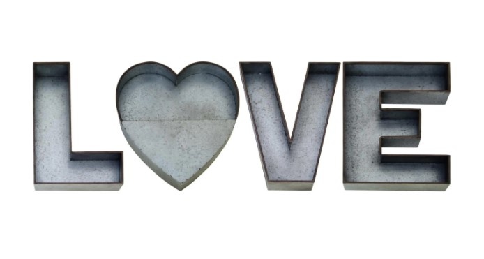 Love Metal Wall Decor