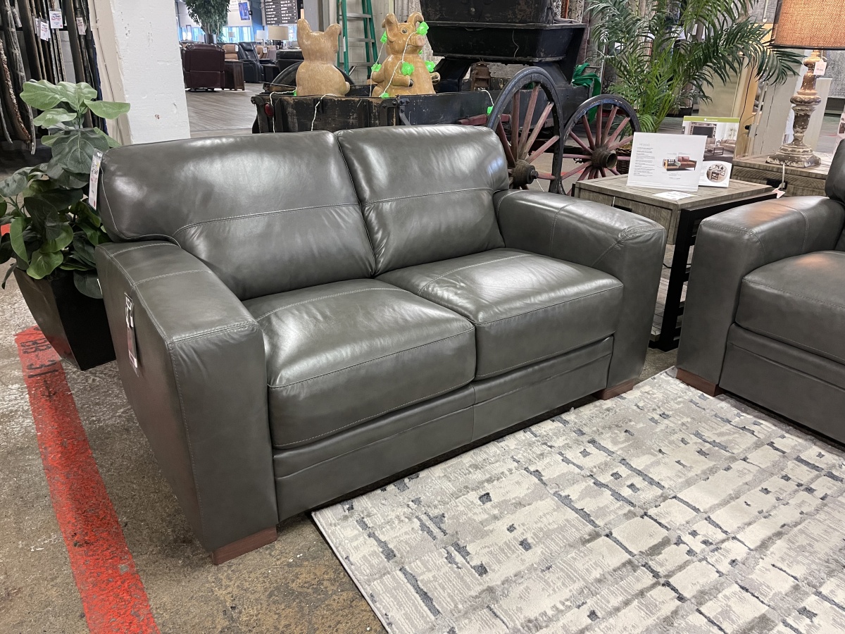 Ponce Leather Loveseat