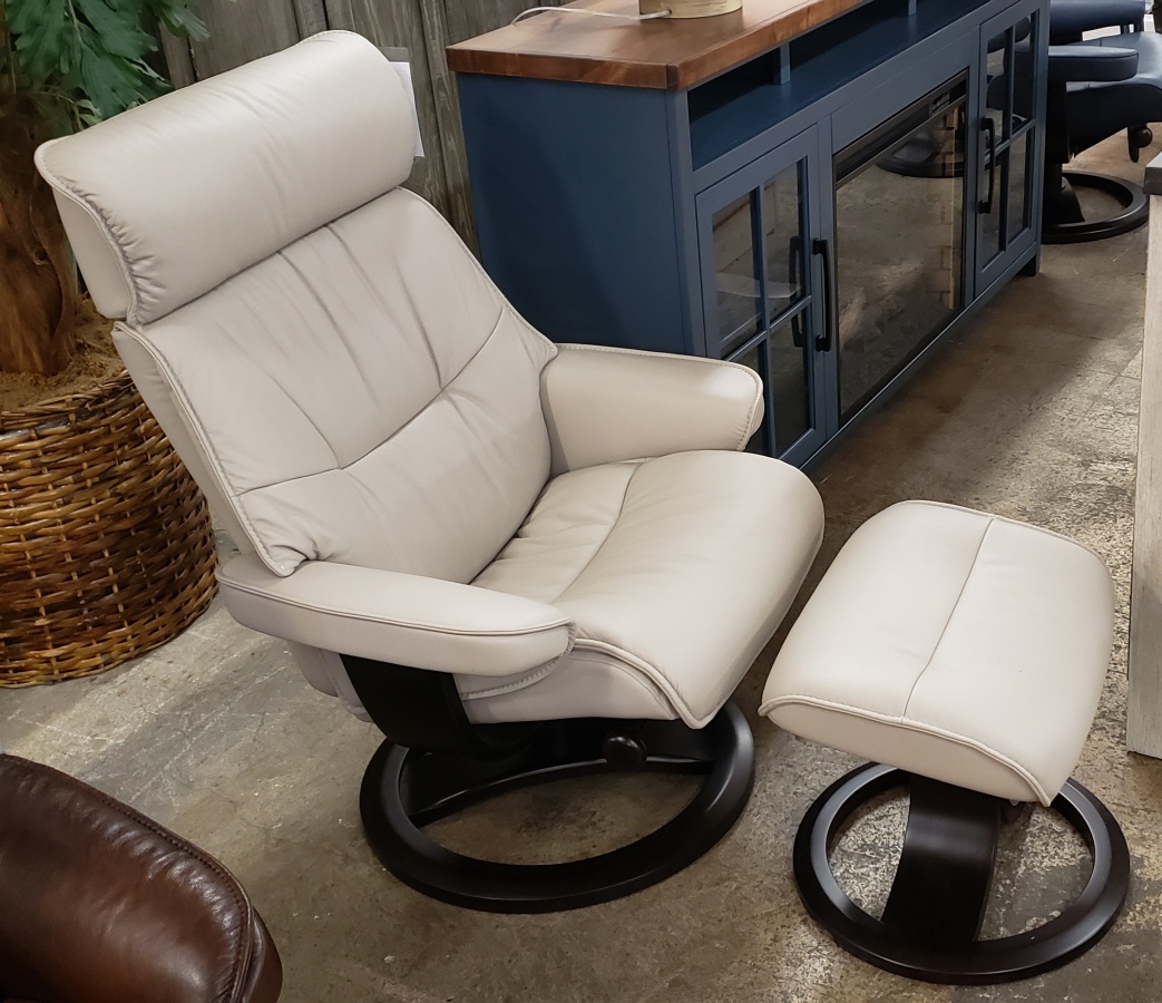 Nordic Cinder Chair with Ottoman