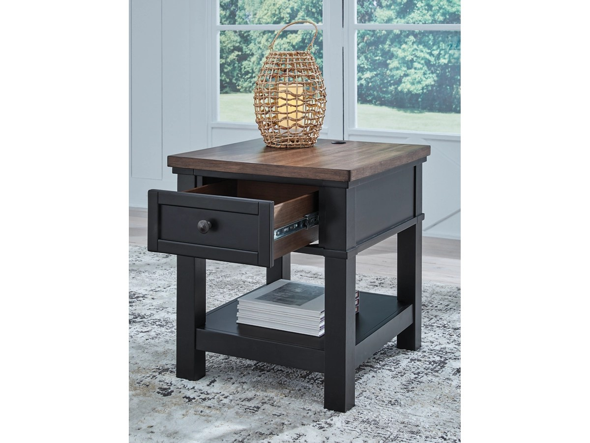 Wildenauer End Table