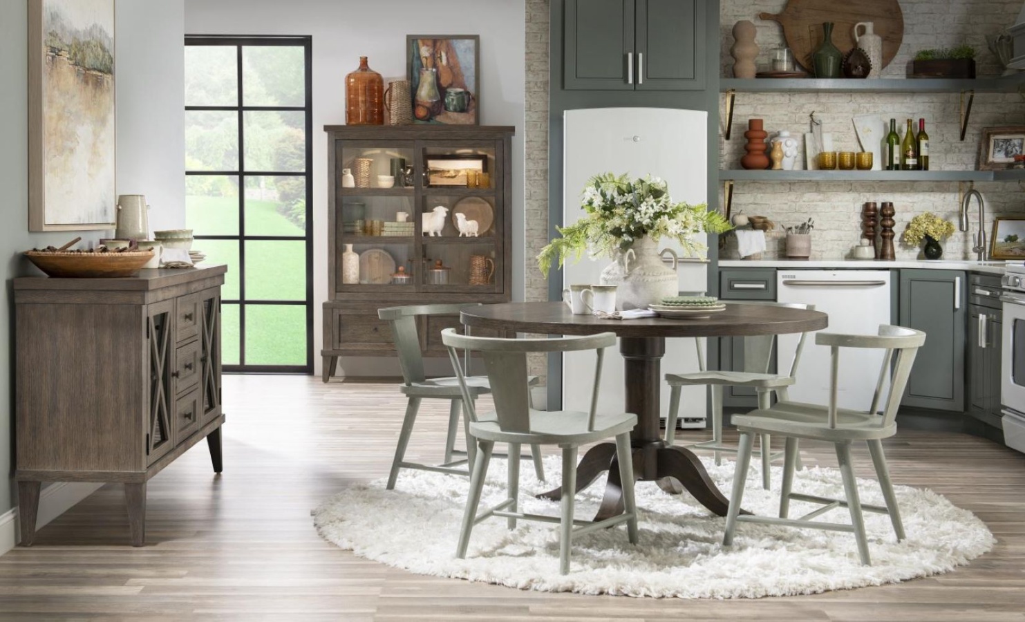 Trisha Yearwood Round Dining Set