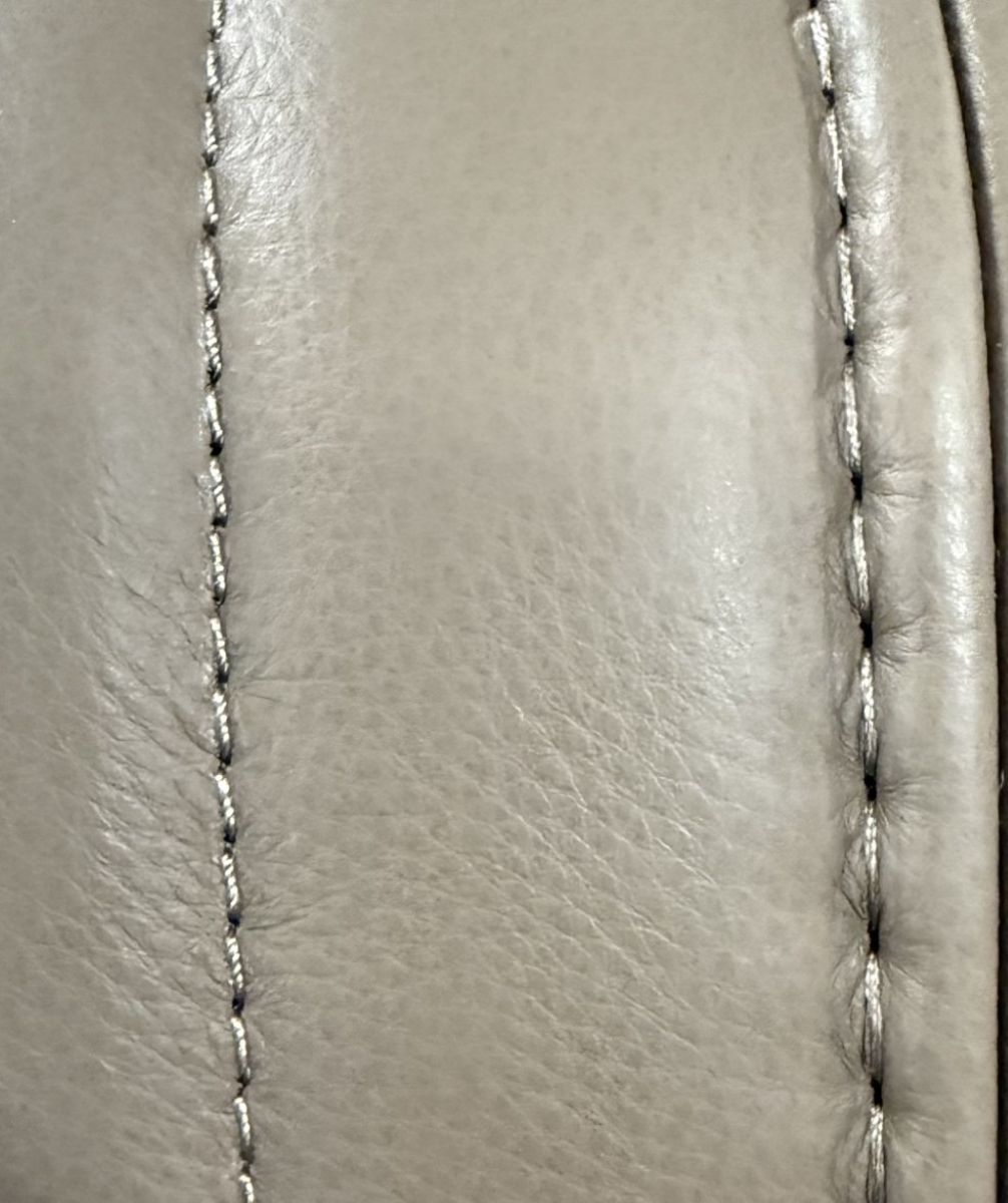 Porto Pebble Power Recliner w/ Air Massage